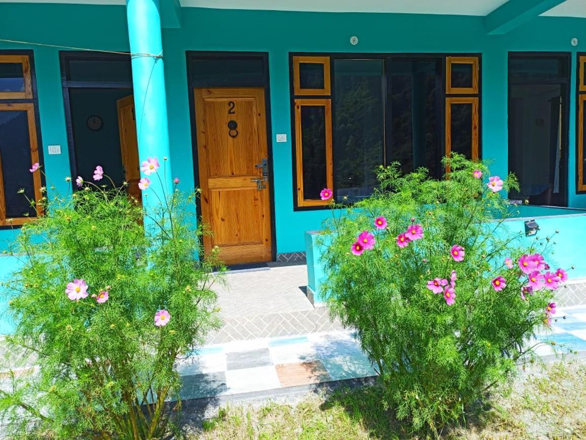 Aman Resort, Tosh Village, Himachal Pradesh Exterior foto